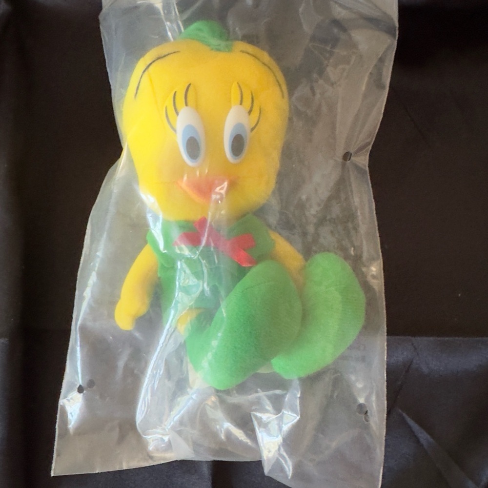 Collector Warner Bros. Loony Tunes Tweety Bird Plush Toy 1992
